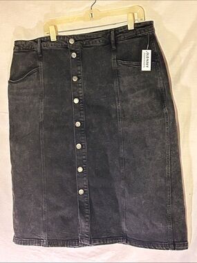 Old Navy Black Distressed Button-Front Denim Skirt